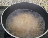 Foto del paso 2 de la receta Espaguetis con gambas en un plis plas