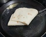 Une image de l'étape 5 de Wrap au poulet grillé à la poêle.