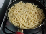 Spaghetti ao Alho e Óleo