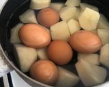 A picture of step 1 of Fish pie.
