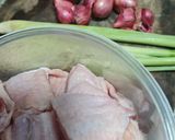 รูปขั้นตอนการทำที่ 3 ของ แกงอ่อมไก่ ไม่ใส่ปลาร้า