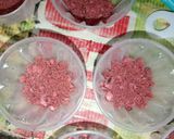 Foto langkah ke 1 dari resep Raisin coffe puding busa.