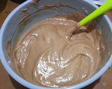 Foto langkah ke 6 dari resep Choco Chiffon Cake.