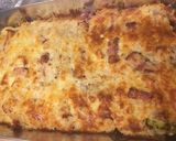 Csirkecombbal és császárszalonnával rakott brokkolis karfiol recept fázis 6 fotója