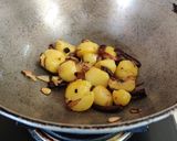 A picture of step 4 of Amaranth Leaves with Potato.