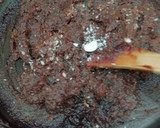A picture of step 4 of Coconuts and dates ladoo.