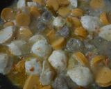 Foto langkah ke 3 dari resep Seblak Frozen food.
