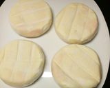 A picture of step 1 of Ham and cheese pie (veggie option if you want).