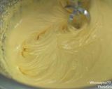 A picture of step 6 of Whosayna’s Cake Caramel Pudding.