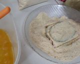 Foto del paso 3 de la receta: Milanesa de zapallito con jamón y queso