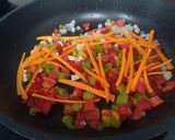 Foto del paso 4 de la receta: Tagliatelle con pollo, champiñones y verdura