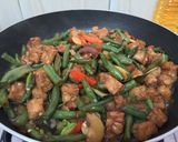 Foto langkah ke 4 dari resep Tumis kacang panjang dan tempe simpel nan endul.