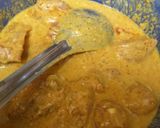 A picture of step 1 of Chicken mint kaju korma.