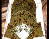 A picture of step 5 of Palak paneer paratha.