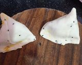 A picture of step 4 of Spicy Samosa.