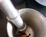 A picture of step 3 of Navratan pulao.