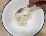 A picture of step 1 of Cheesy garlic bread.