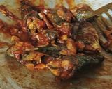 Foto langkah ke 4 dari resep Ikan Goreng Kecap.