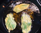 A picture of step 3 of Palak pakora.