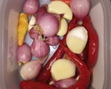 Foto langkah ke 1 dari resep Bumbu dasar merah.