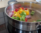 Foto del paso 2 de la receta: Curry rojo de langostinos