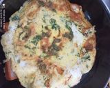 ऑमलेट पिझ्झा (omlette pizza recipe in marathi) रेसिपी स्टेप 4 फोटो 