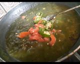 A picture of step 3 of Palak paneer.