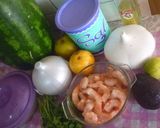 Foto del paso 1 de la receta: Sandía de ceviche de camarón
