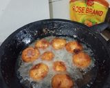 Foto langkah ke 5 dari resep Lobi Lobi Ubi Cilembu Isi Gula Merah.
