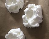 A picture of step 2 of Cloud eggs.