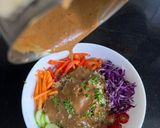 A picture of step 3 of Thai Quinoa Salad.