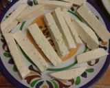 Foto del paso 3 de la receta: Panela empanizada, botana o entrada