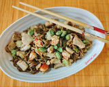 Foto del paso 5 de la receta: Noodles soba con pollo y gambas