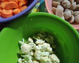 Foto langkah ke 1 dari resep 15.Sop Sayuran.