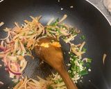 A picture of step 4 of Tofu & veg stir fry.