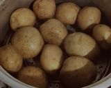 Foto langkah ke 2 dari resep Potato Pancake.