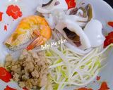 Hình bước làm 3 của món Hủ tiếu hải sản