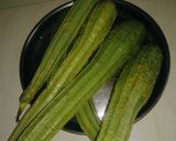 तुरई की सब्जी (Turai ki sabzi recipe in hindi) रेसिपी चरण 1 फोटो