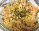 Foto del paso 3 de la receta: Ensaladilla casera de mamá 🥕🦐🥔🦀