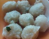 Foto langkah ke 5 dari resep Bakso tahu murni udang 😊.