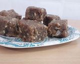 ખજૂર ગુંદર પાક (Khajoor Gundar Paak Recipe In Gujarati) રેસીપી સ્ટેપ11ફોટો