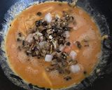 A picture of step 6 of Scrambled egg with shrimp on rice.