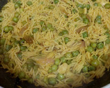 मटर पुलाव (matar Pulao recipe in Hindi) रेसिपी चरण 4 फोटो