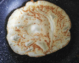 Foto del paso 3 de la receta: Crepes de champiñones con bechamel al curry