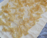 Foto del paso 6 de la receta: Hojaldre de champiñones con tomate y trigueros