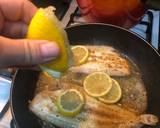 Foto del paso 4 de la receta Lenguado a la maniere con mejillón al vapor y zamburiñas a la plancha