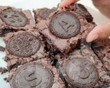 Foto langkah ke 9 dari resep Chewy Brownies (no mixer, loyang 22x22).