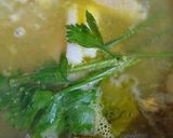 Foto langkah ke 4 dari resep Soto Ayam Bumbu Kuning ala Ibu.