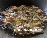 Foto langkah ke 1 dari resep Kungpao Chicken and Sausage.