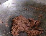 A picture of step 3 of Ragi sukhdi.